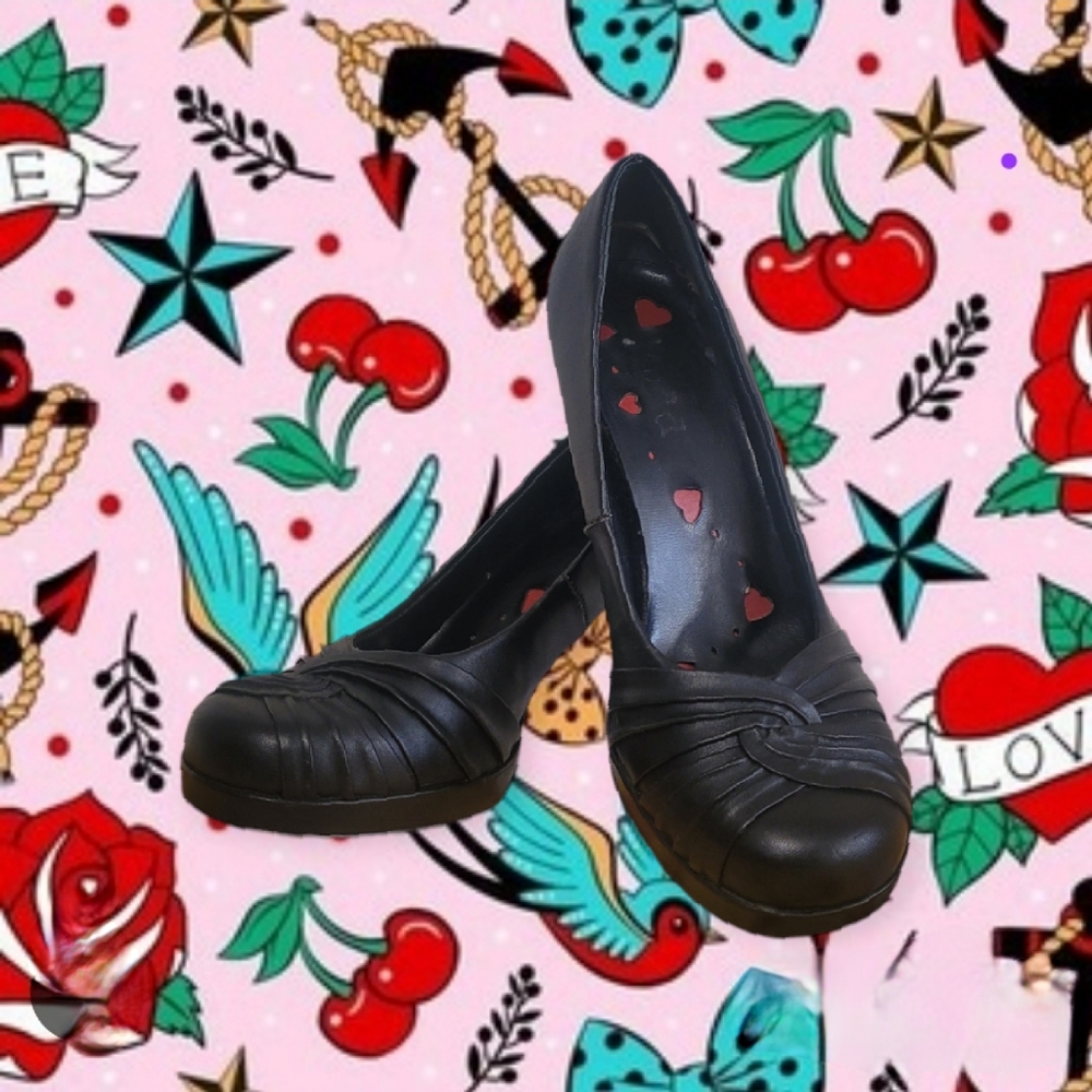 Y2K Round Toe Heels